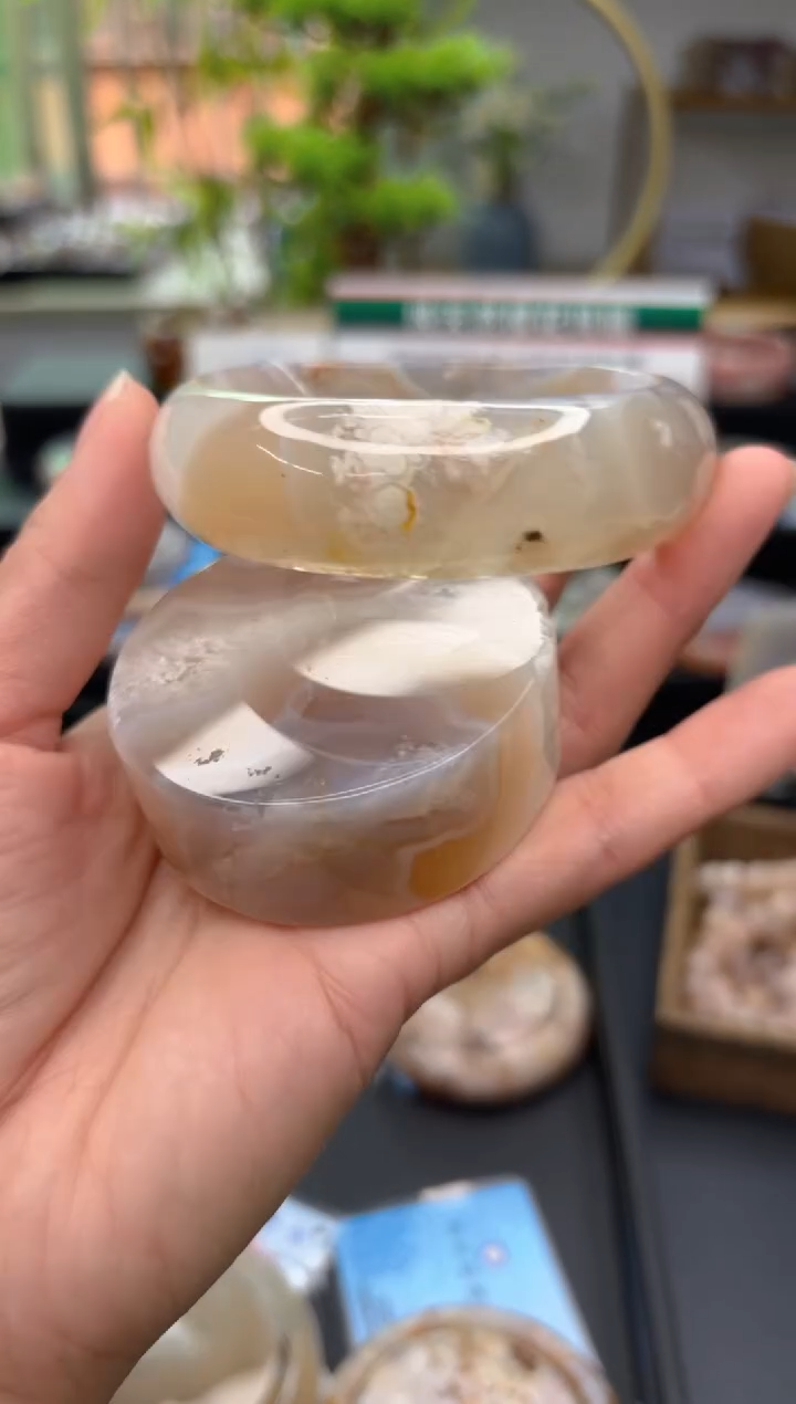 【闪购商品】石英质玉手镯未镶嵌C564(59圈赠送镯心)