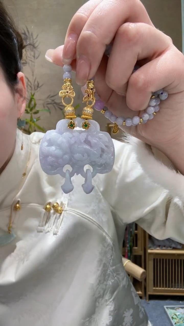 【闪购商品】翡翠颈饰未镶嵌吊坠