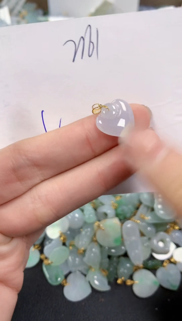 【闪购商品】翡翠颈饰18K金镶嵌 天然翡翠A货