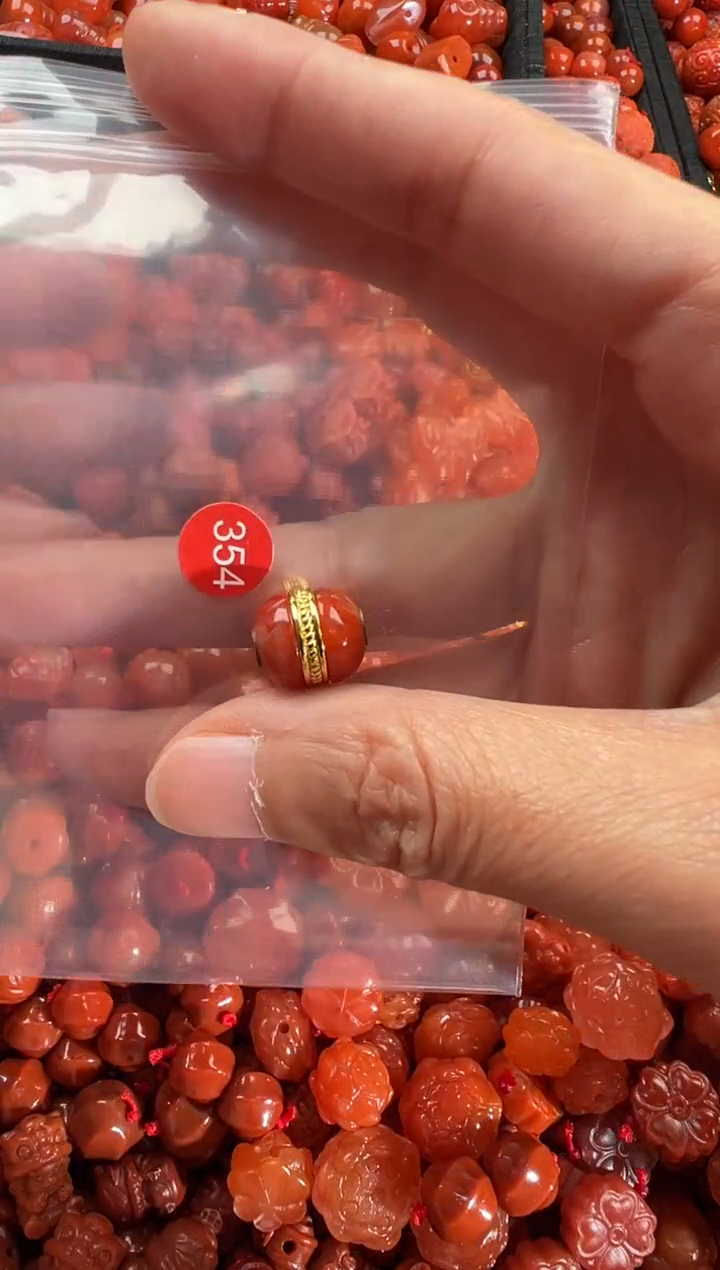 【闪购商品】南红玛瑙颈饰未镶嵌2