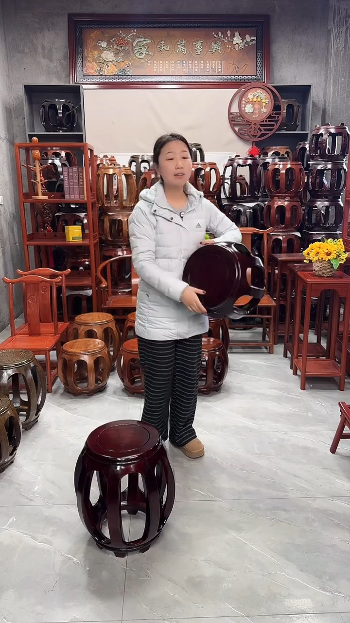 花梨木类家具酸枝色小号鼓凳两对（4条）