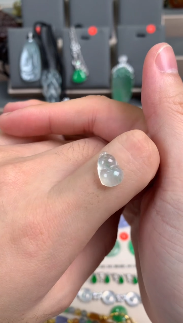 未镶嵌定制翡翠裸玉