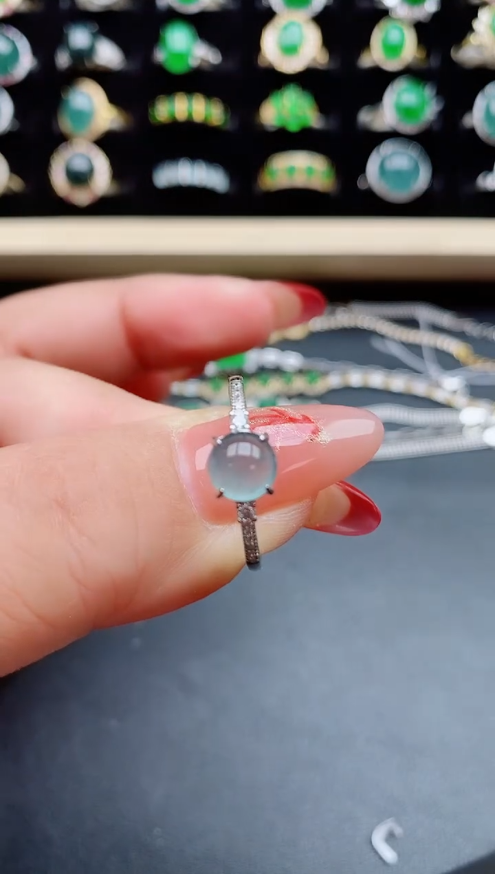 【闪购商品】翡翠戒指银S925镶嵌850505