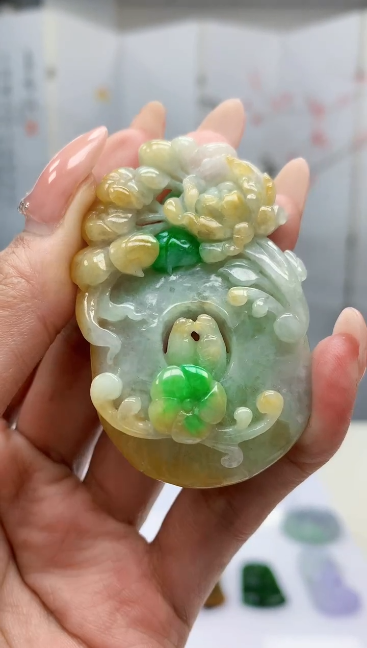 【闪购商品】定制翡翠未镶嵌4688MM-毛货挂件58