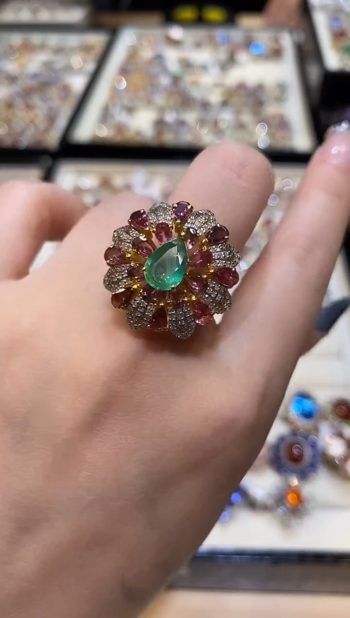 银S925镶嵌戒指定制祖母绿你****姐楚楚珠宝中古甄选不退换