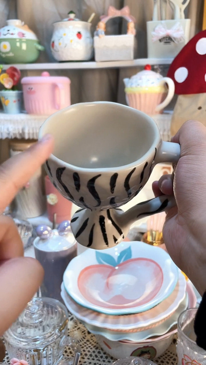 【闪购商品】瓷片斑马杯 质量好发货快放心拍