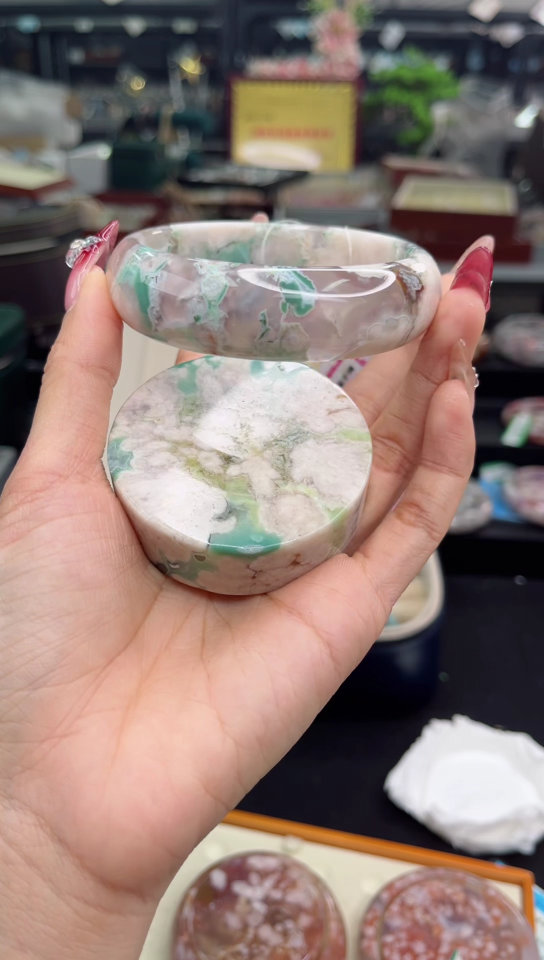 【闪购商品】石英质玉手镯未镶嵌64圈口（赠品镯心）S9929