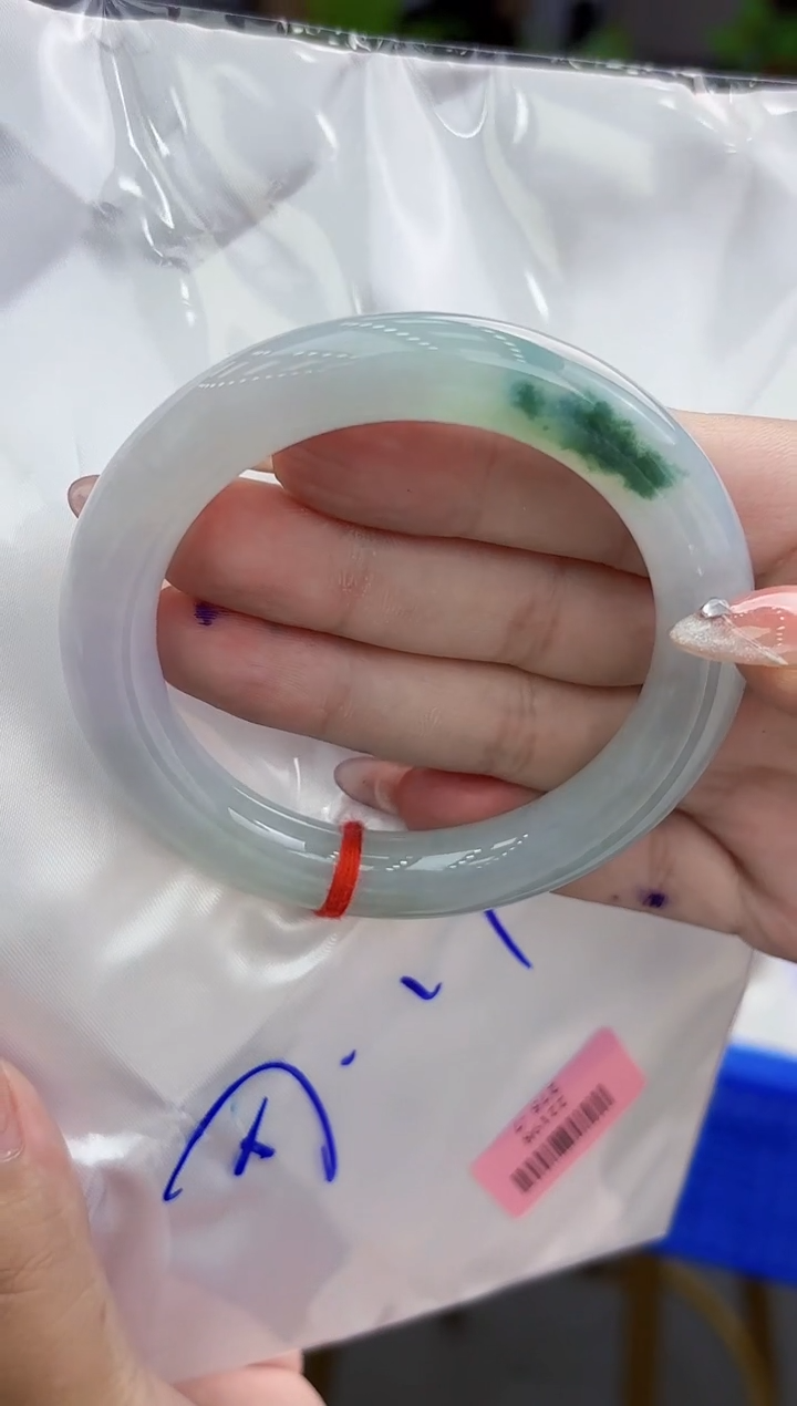 【闪购商品】翡翠手镯未镶嵌翡翠手镯