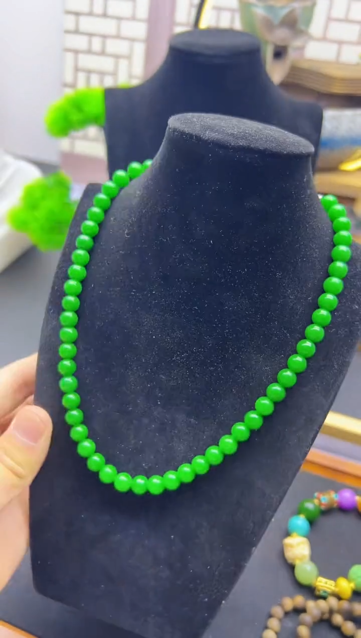 【闪购商品】翡翠颈饰未镶嵌X242         