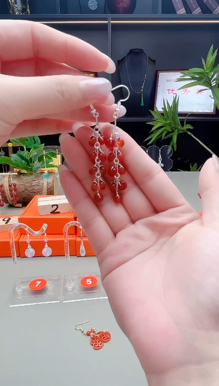 未镶嵌耳钉玛瑙/玉髓323