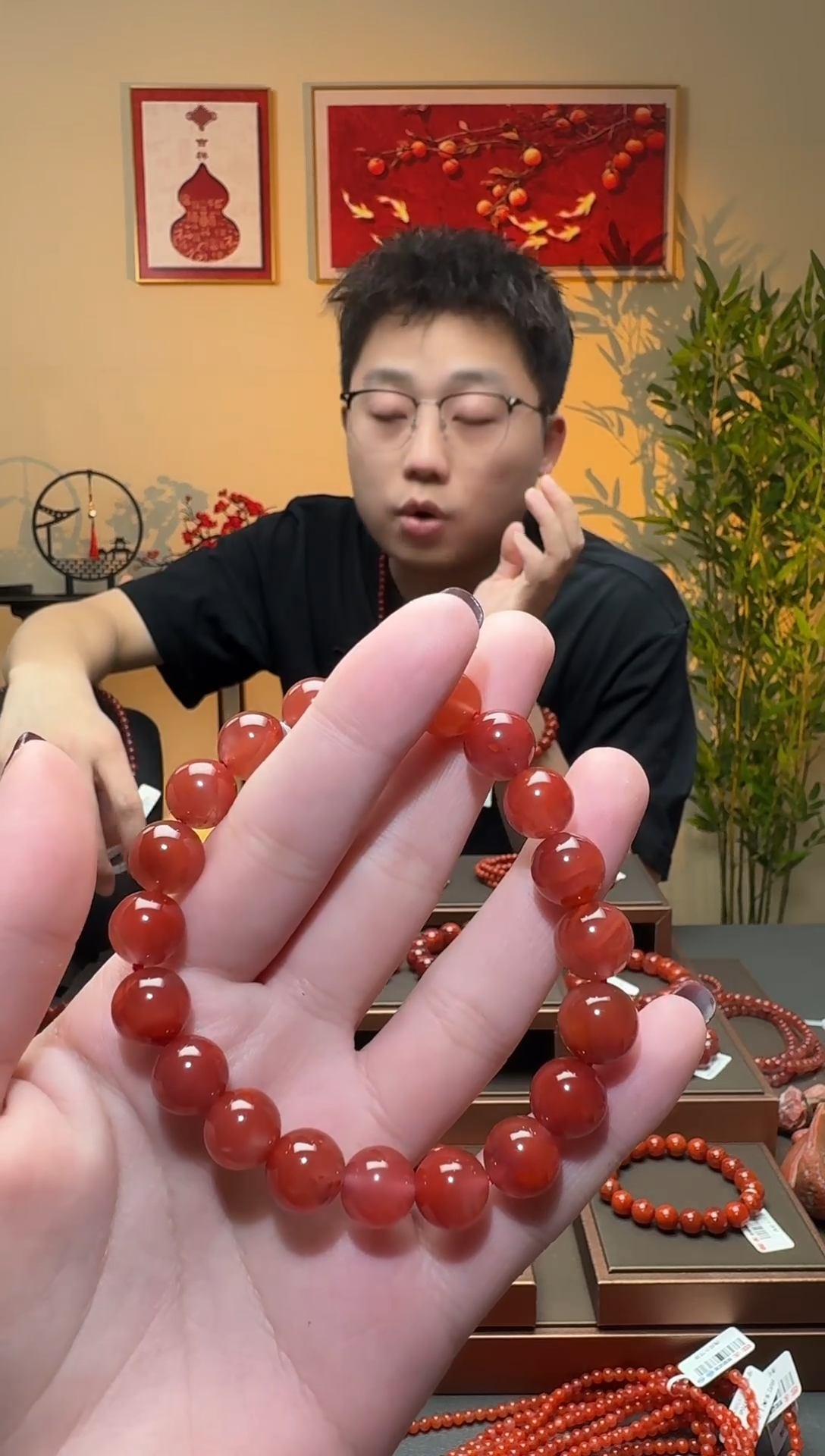 【闪购商品】南红玛瑙手串未镶嵌一条约10mm 多样性发货