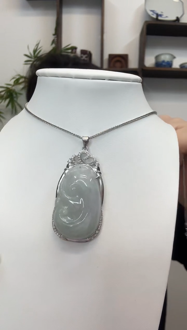 吊坠(赠链)银S925镶嵌翡翠如意