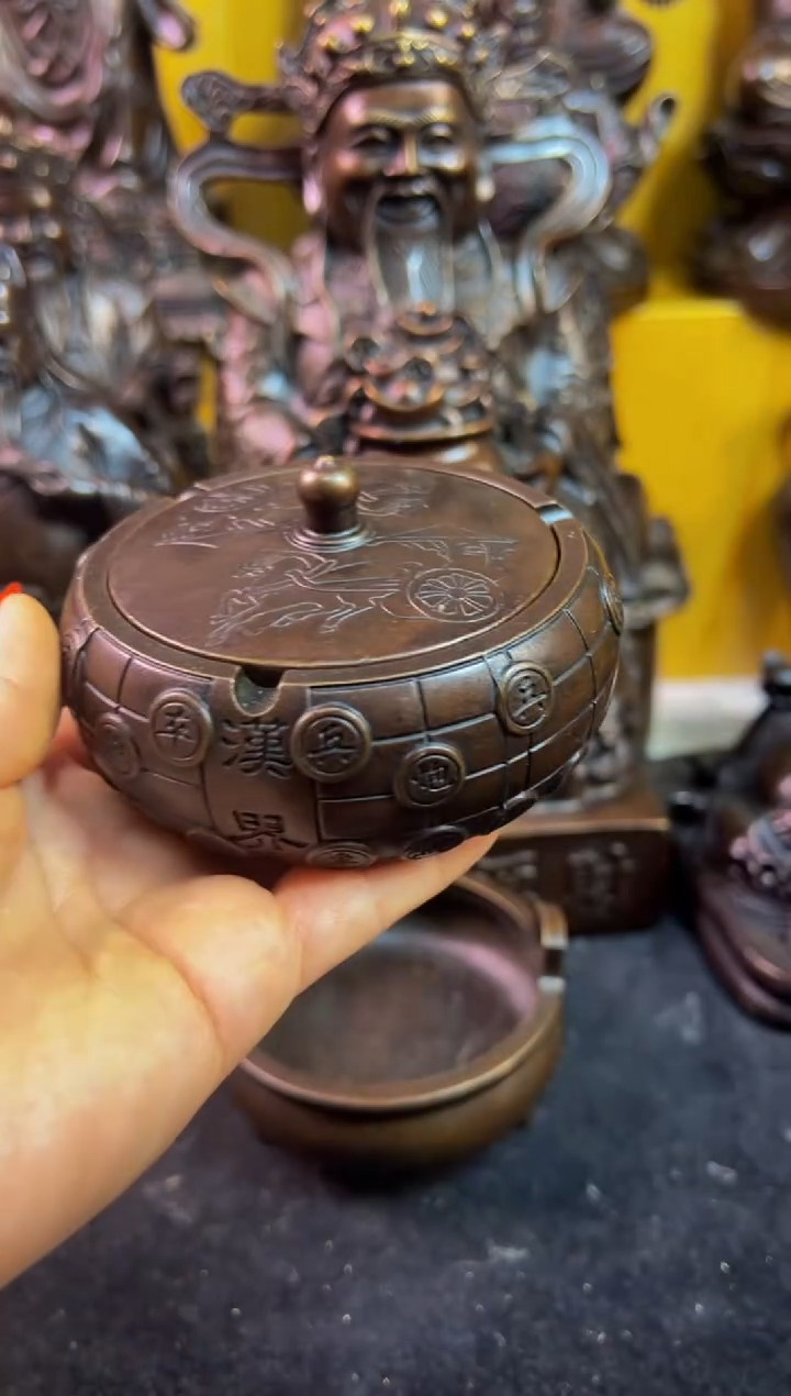【闪购商品】1案台摆件 物品摆件