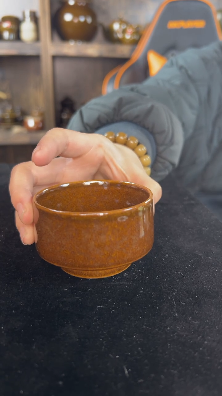 【闪购商品】善于黄色主人杯原矿釉