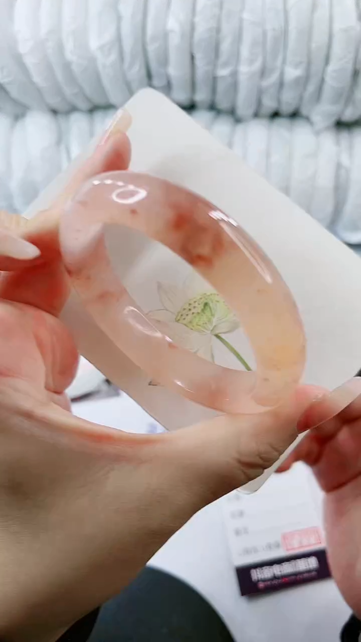 【闪购商品】石英质玉手镯未镶嵌0129038017-多样性发货