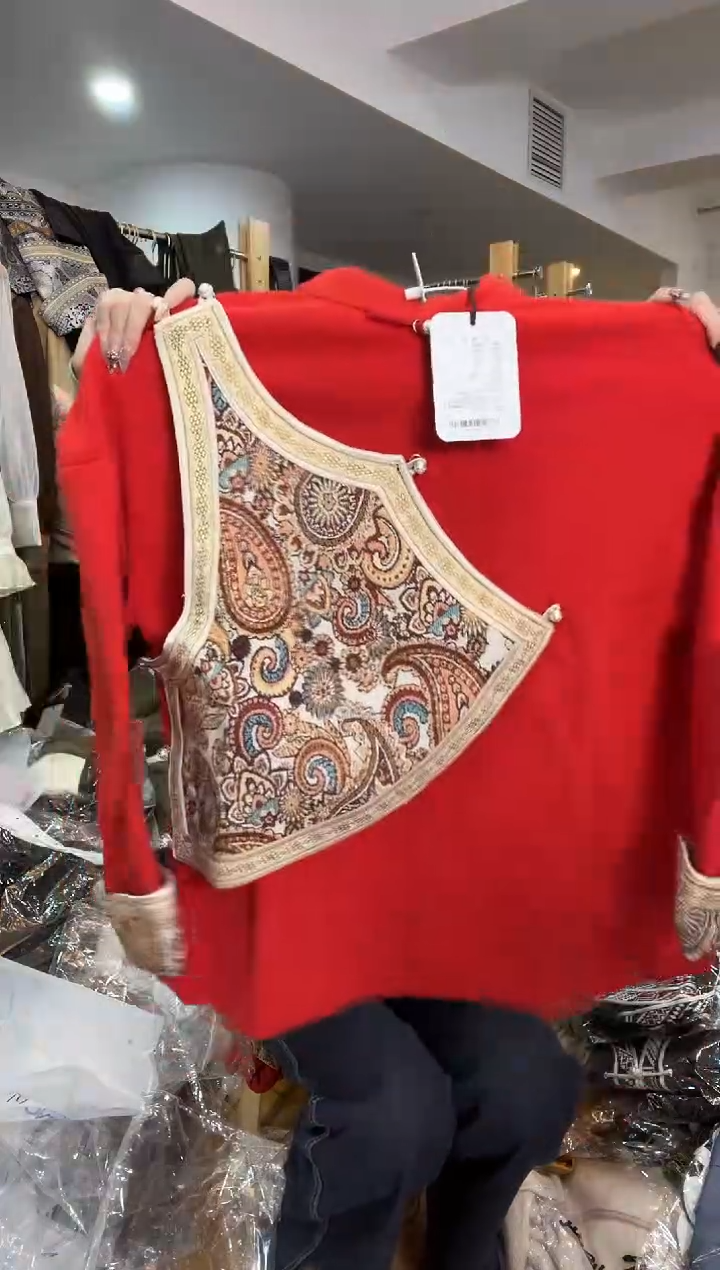 卫衣       M码        130斤