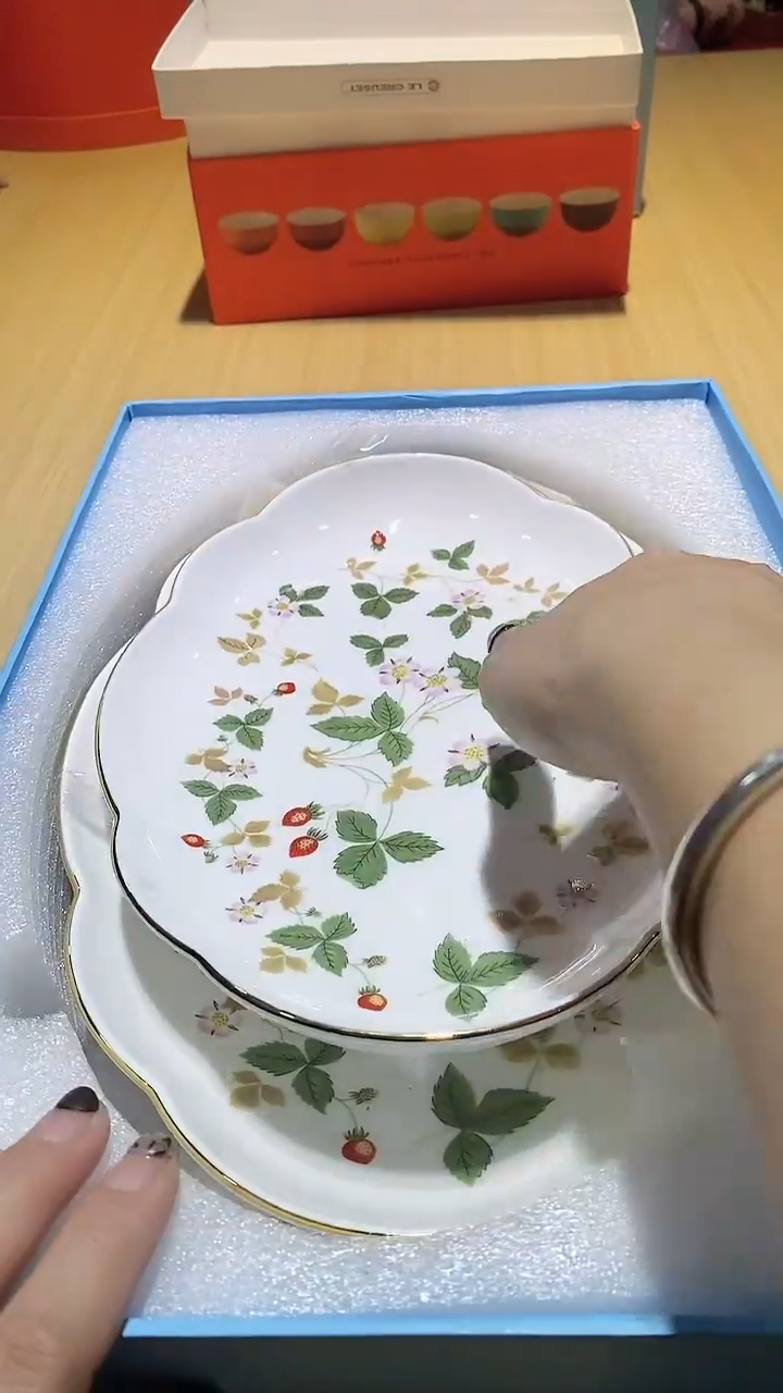 【闪购商品】瓷片锅碗瓢盆一件不剩