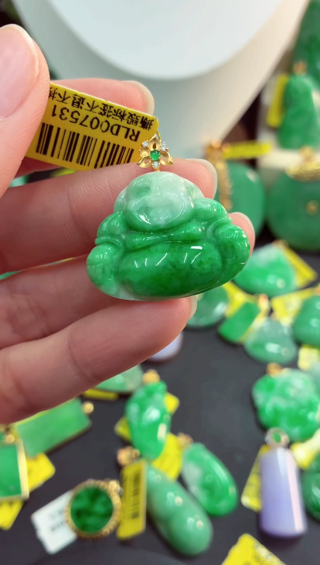 吊坠(不含链)18K金镶嵌翡翠天然缅甸翡翠A货