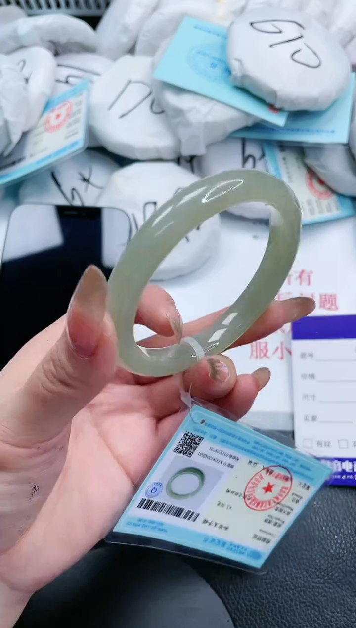 【闪购商品】和田玉手镯未镶嵌10S314-59