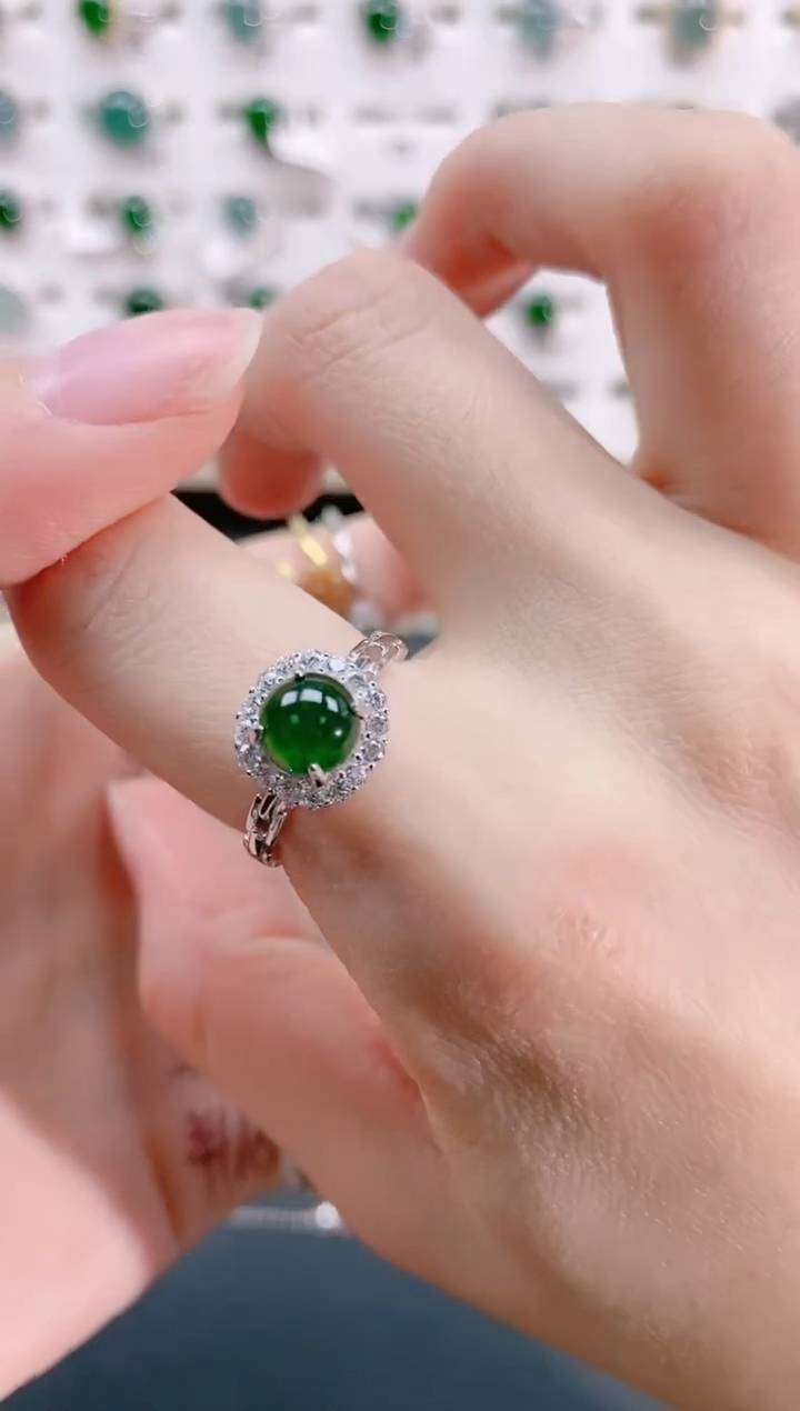 【闪购商品】翡翠戒指银S925镶嵌天然翡翠