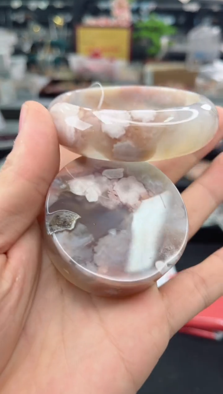 【闪购商品】石英质玉手镯未镶嵌54圈口（赠品镯心）3505279