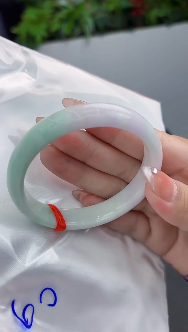 【闪购商品】翡翠手镯未镶嵌翡翠手镯