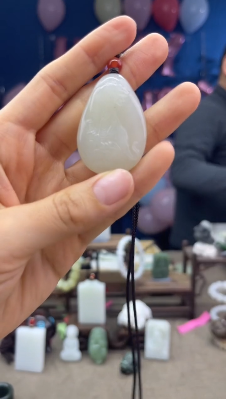 【闪购商品】和田玉颈饰未镶嵌1