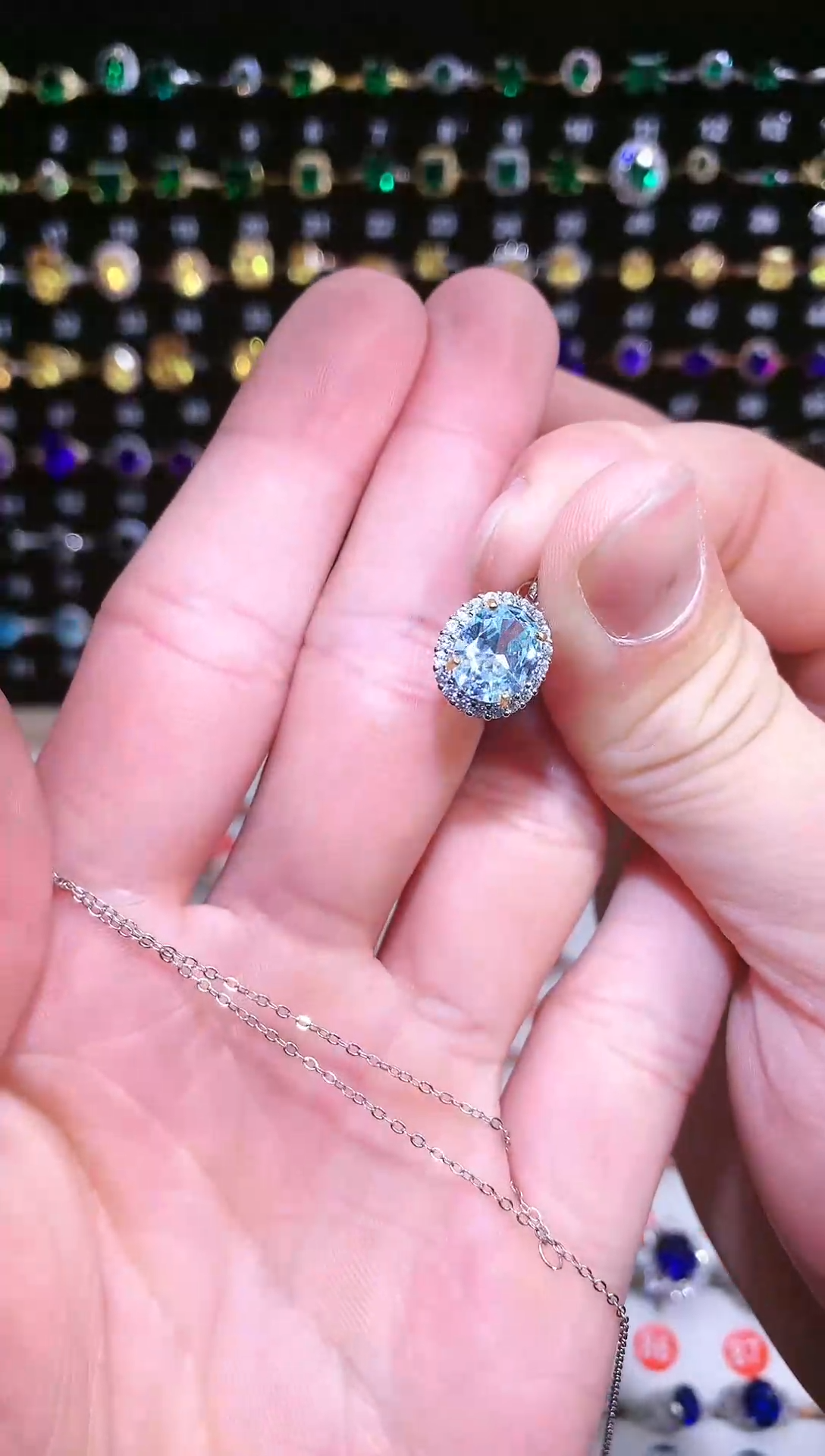 【闪购商品】海蓝宝石吊坠(赠链)银S925镶嵌111111