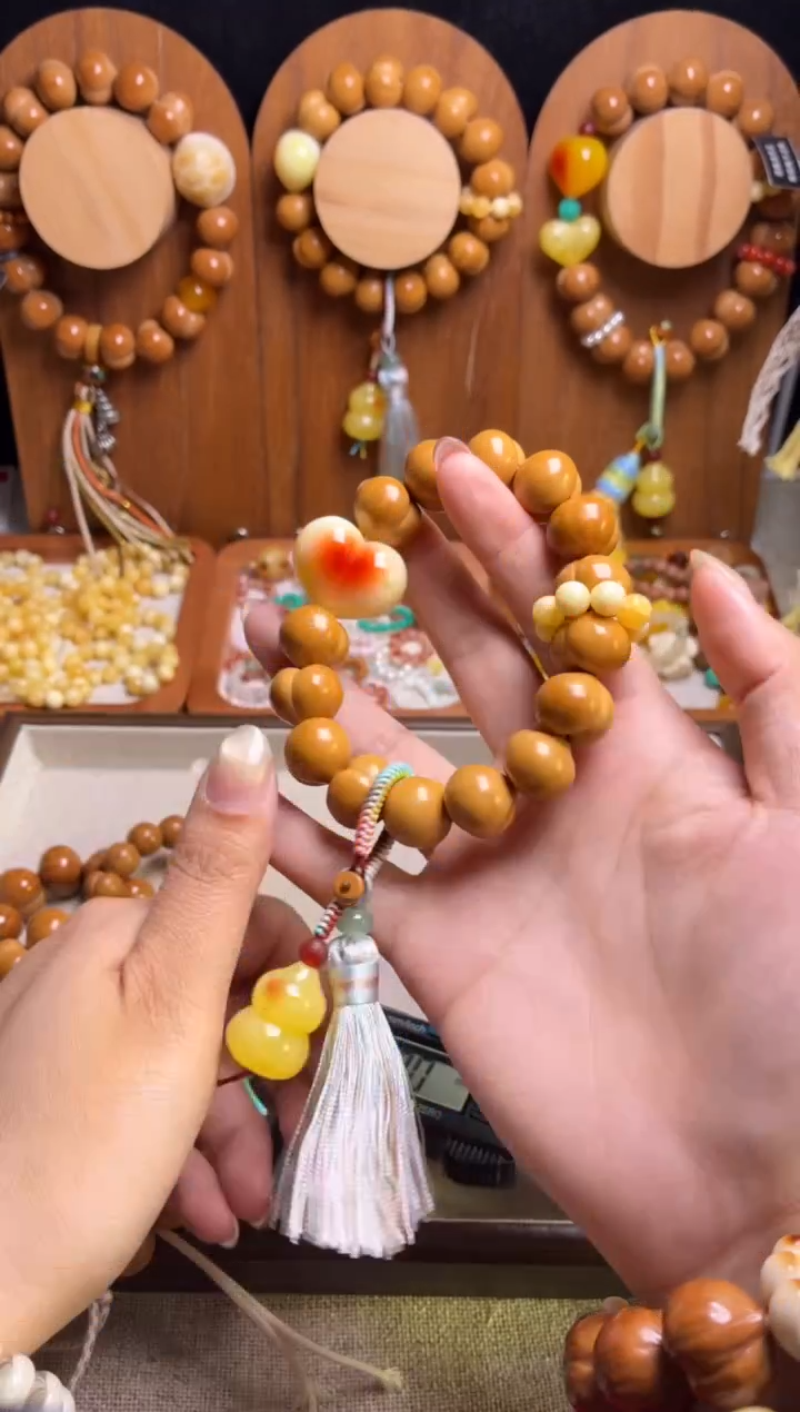 手串猴头核桃全品福利屁桃流苏手串款