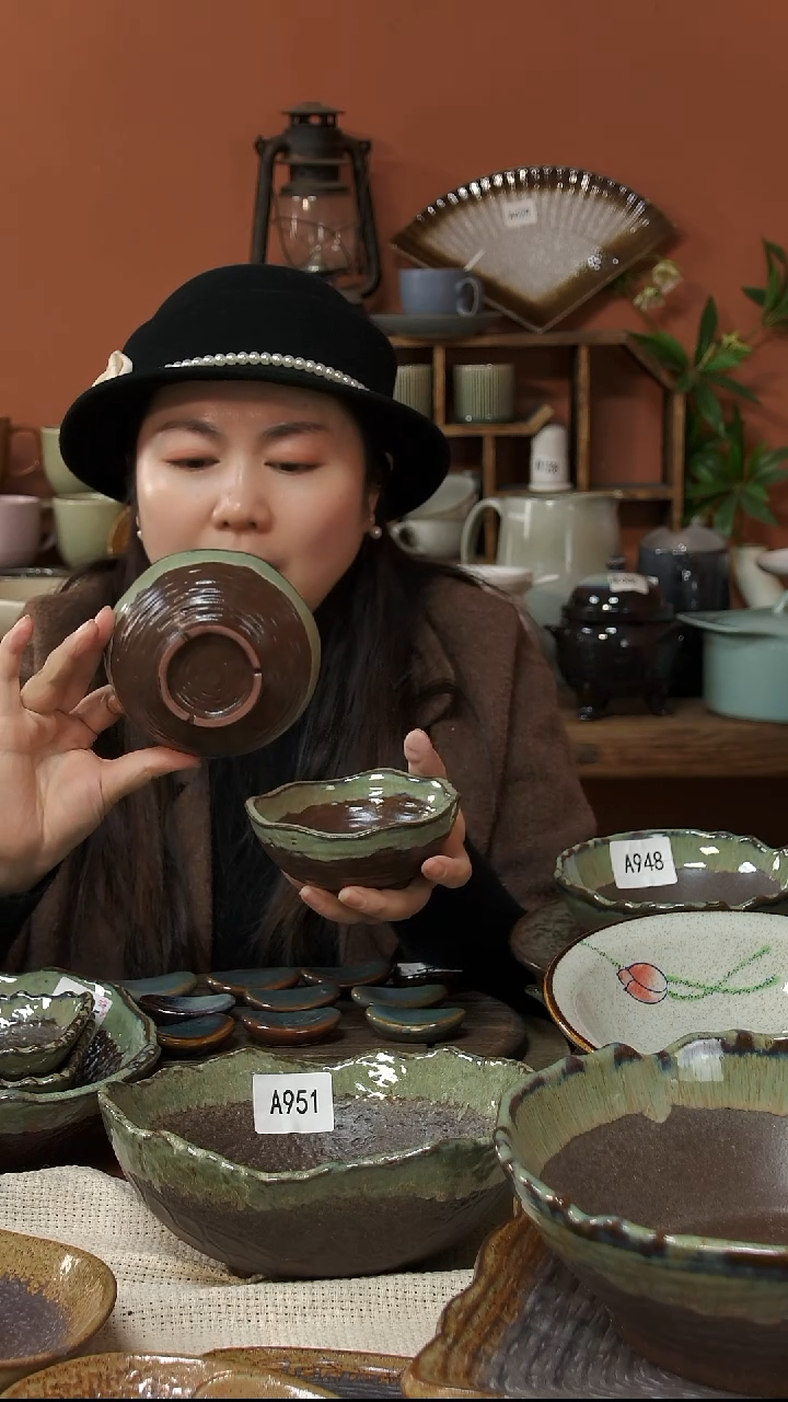 陶瓷A952   两只复古窑变釉小碗2个微瑕12*5.5