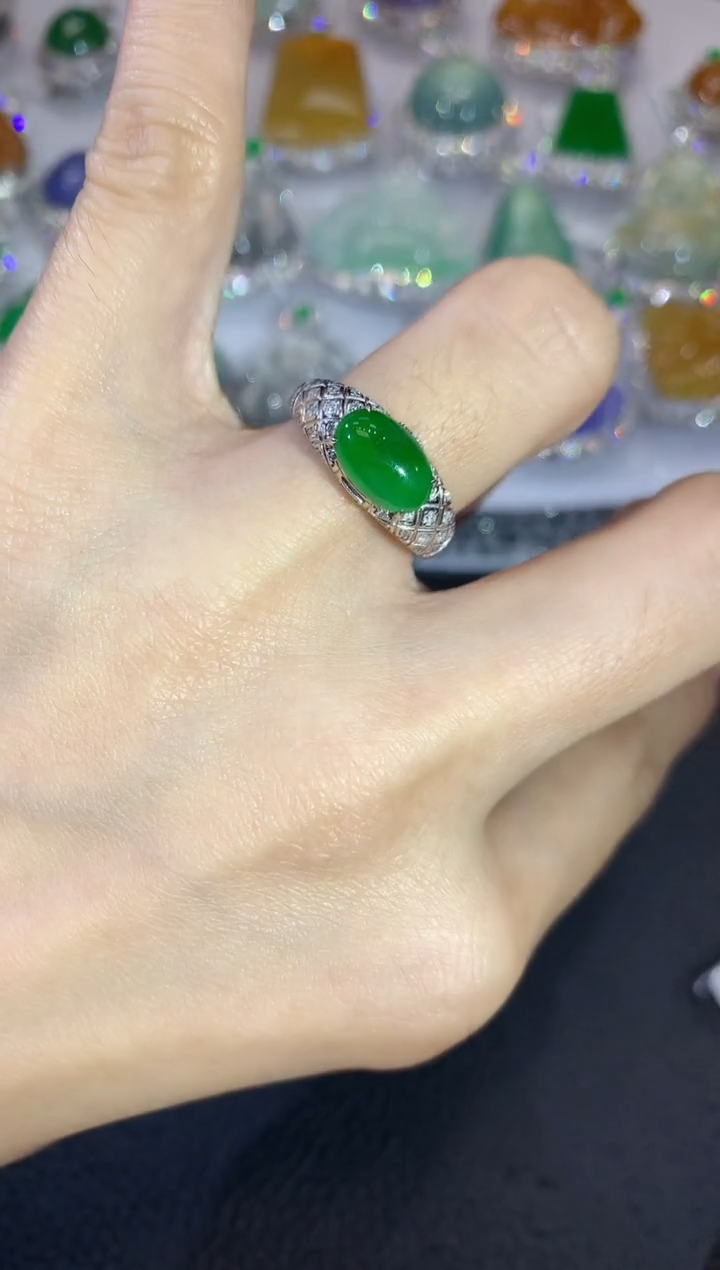 【闪购商品】翡翠戒指18K金镶嵌D15一件