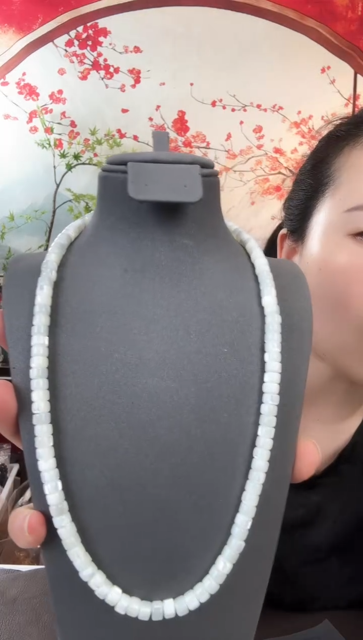 奥母贝药片珠项链