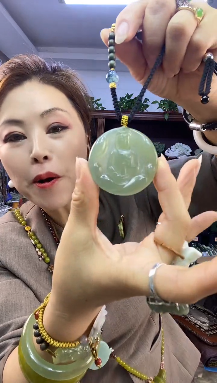 未镶嵌蛇纹石玉观音多样性随机发一