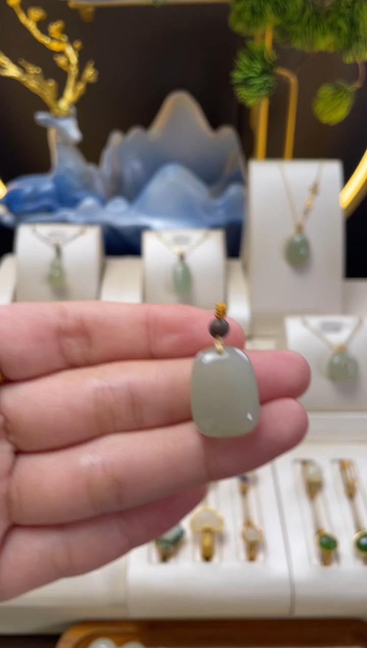 【闪购商品】和田玉吊坠未镶嵌无事牌吊坠