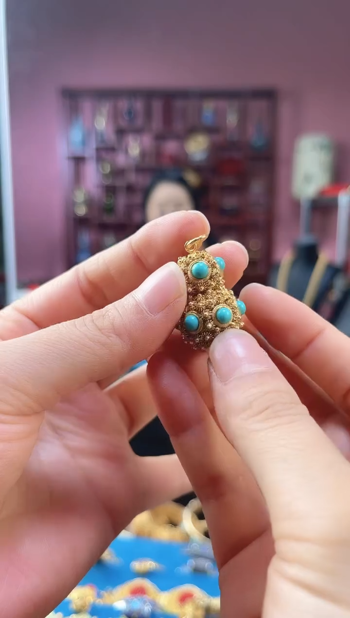 非遗技艺  花丝葫芦耳环