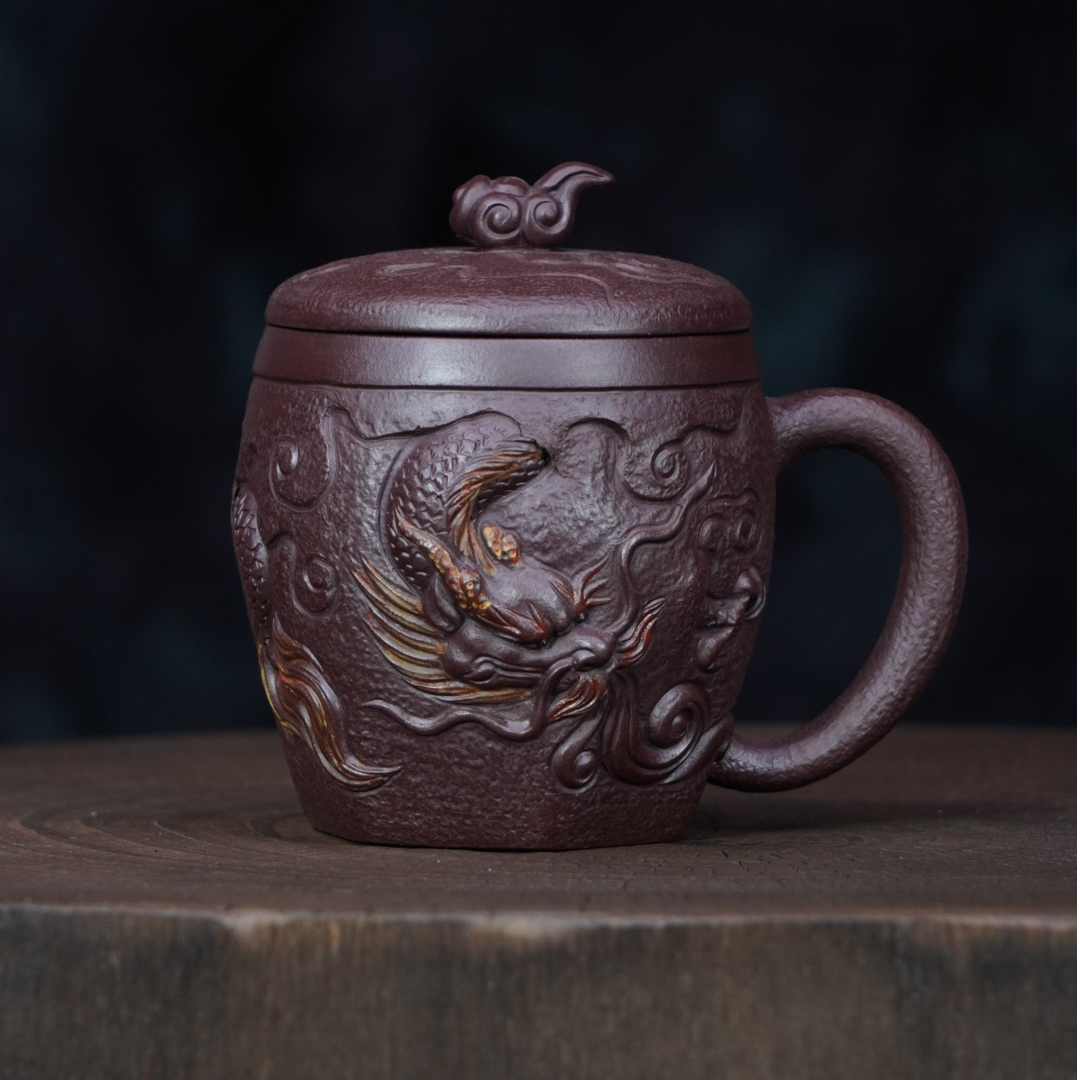 宜兴全手工原矿茶具正宗老紫泥浮雕神兽青龙高端紫砂盖杯办公杯