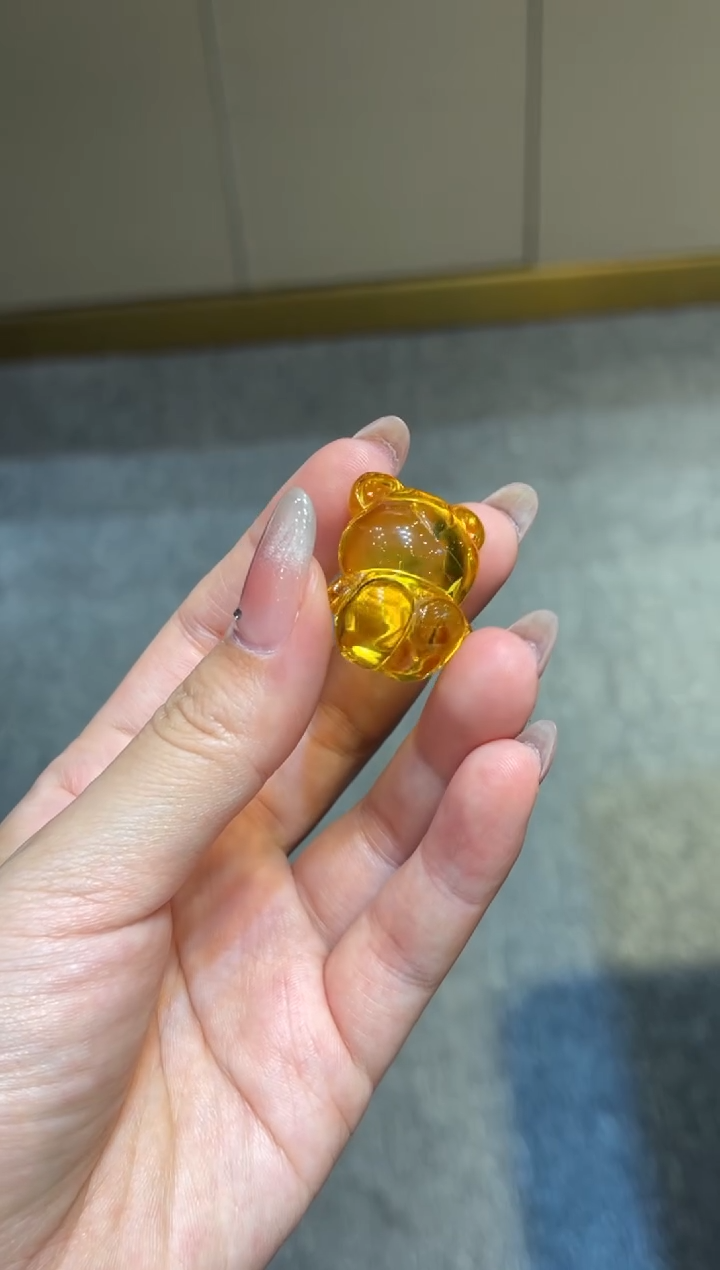 【闪购商品】琥珀珠宝奇石未镶嵌小熊
