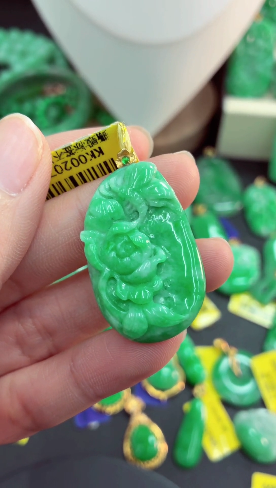 吊坠(不含链)18K金镶嵌翡翠天然缅甸翡翠A货