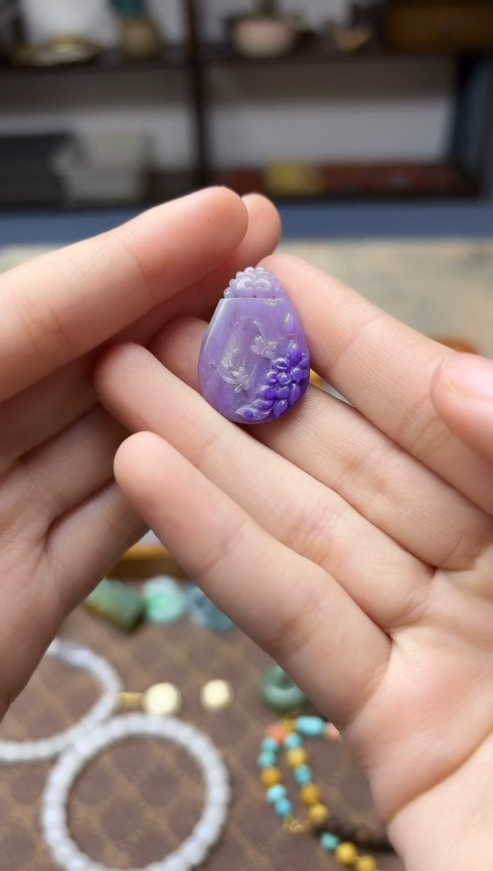 苏纪石（舒俱来）未镶嵌颈饰舒俱来雕花吊坠TH编绳