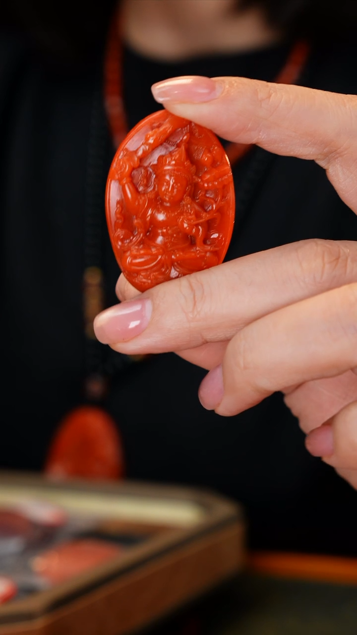 吊坠(不含链)未镶嵌南红玛瑙保山雕刻件