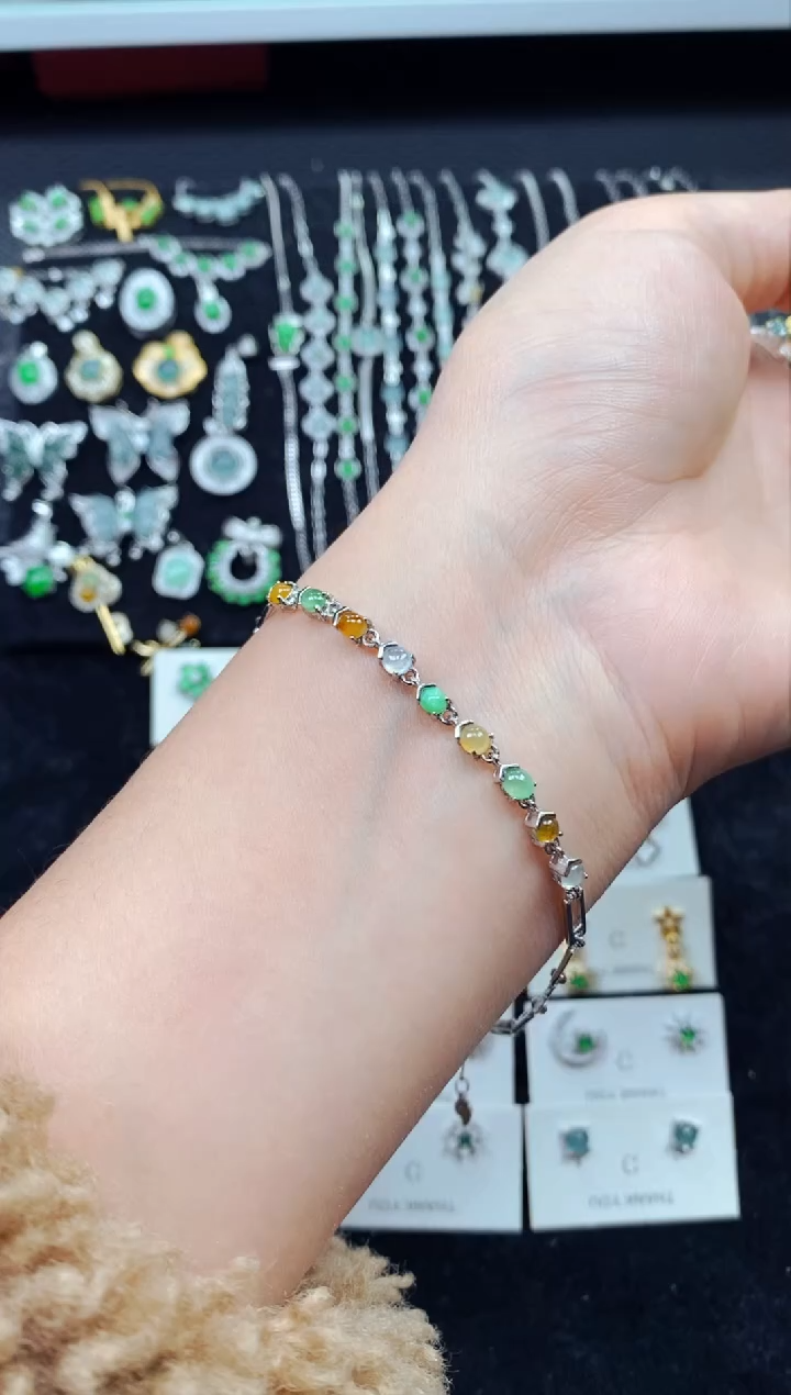 【闪购商品】翡翠手链银S925镶嵌7227