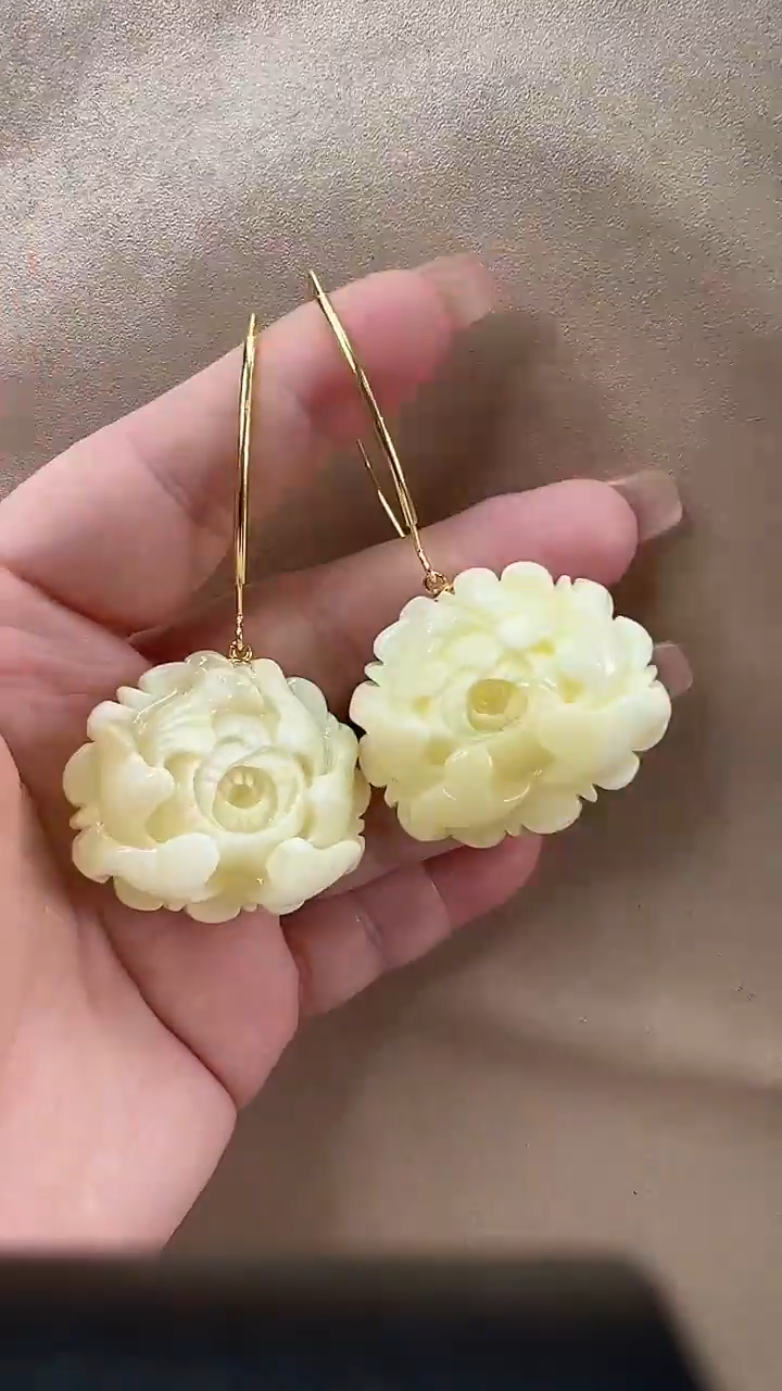 琥珀颈饰未镶嵌耳环