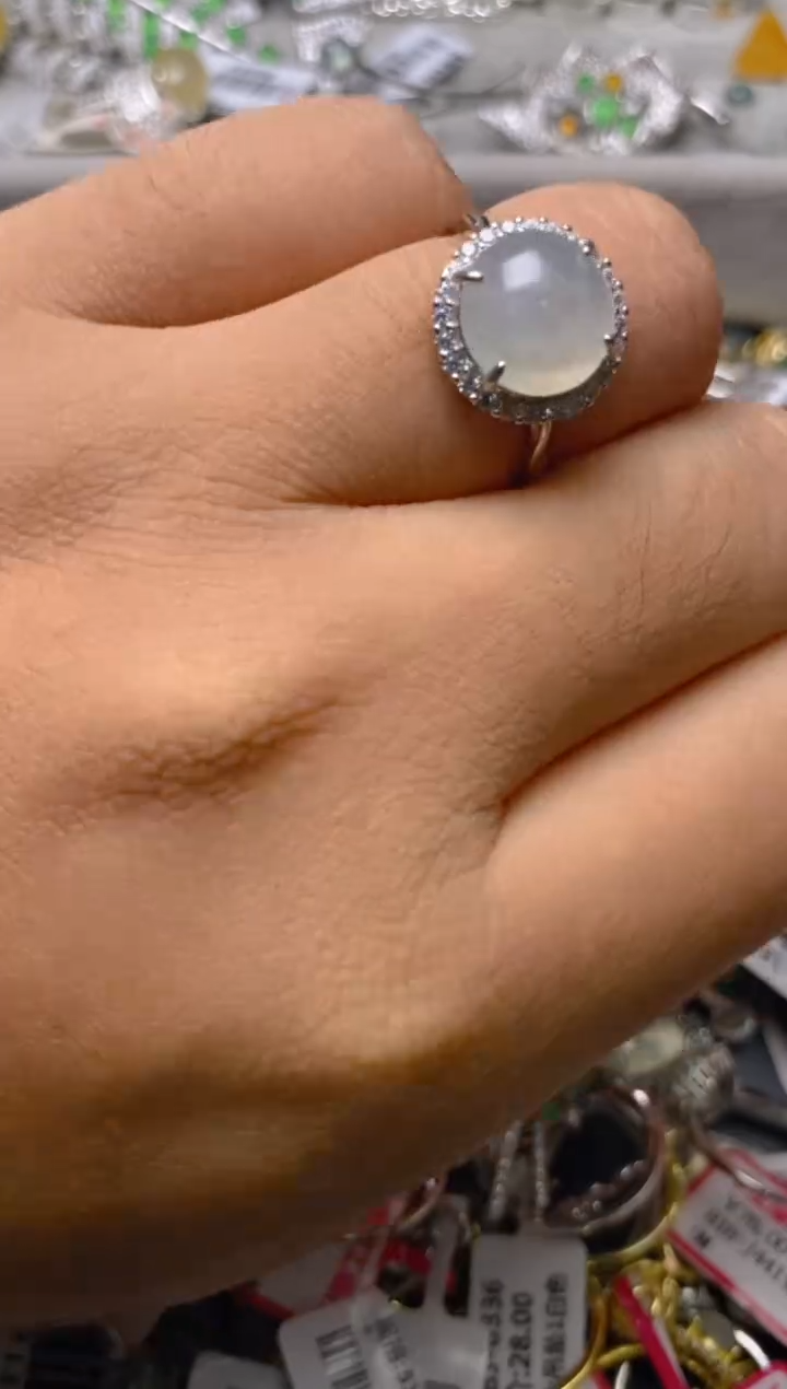 银S925镶嵌戒指翡翠百内无证书
