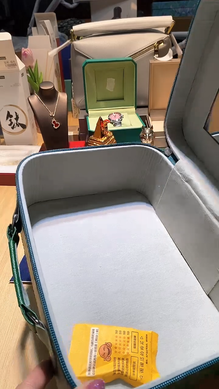 【闪购商品】瓷片锅碗瓢盆一件不剩