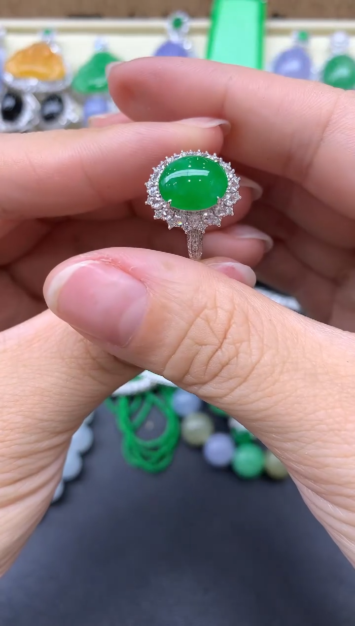 【闪购商品】翡翠戒指18K金镶嵌664-中国好珍宝