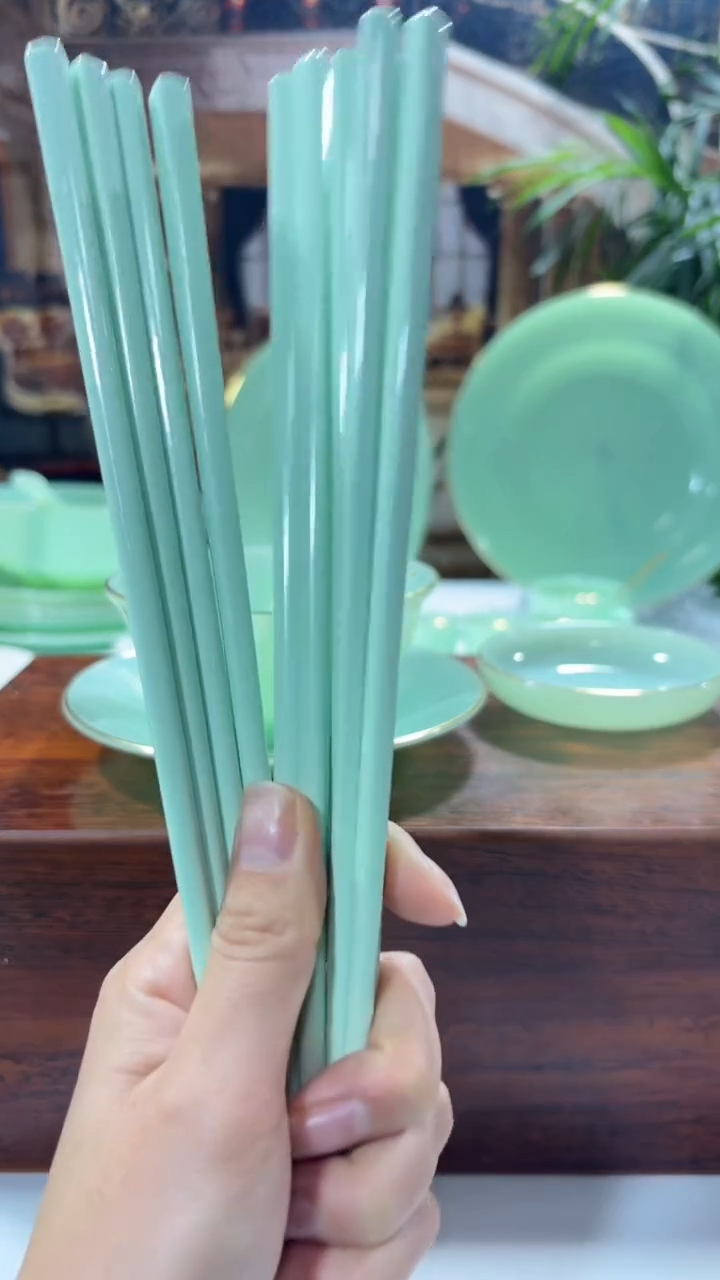 【闪购商品】....玉瓷筷子10双福利价格