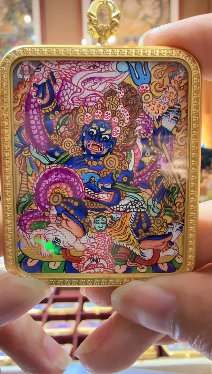 吊坠六臂大黑天-纯手绘唐卡