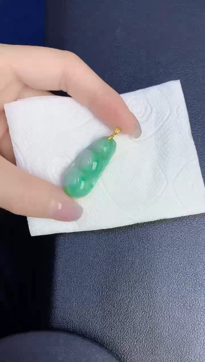 颈饰未镶嵌翡翠缅甸天然翡翠A货