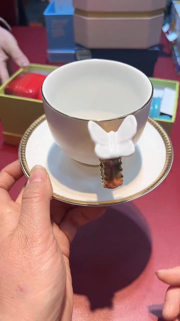 【闪购商品】瓷片00000000000000