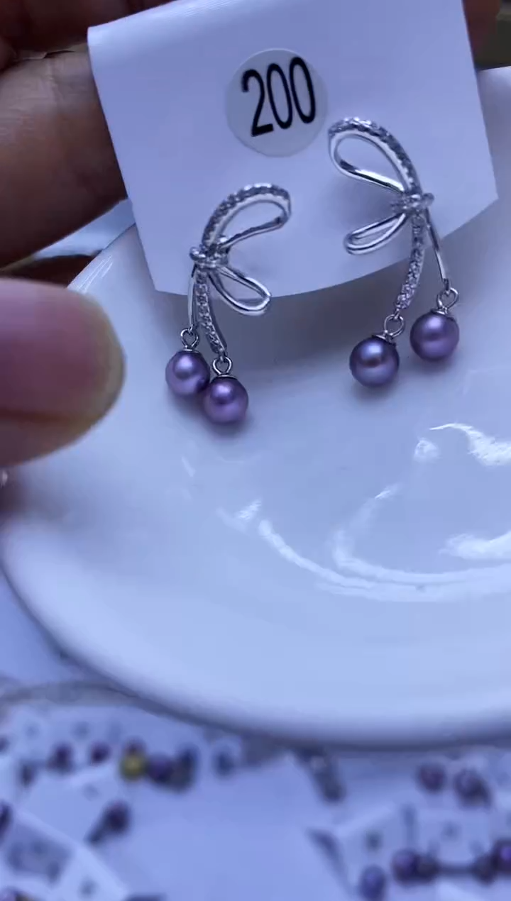 银S925镶嵌耳饰淡水珍珠200